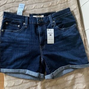 Levi’s Women Mid Length Shorts
